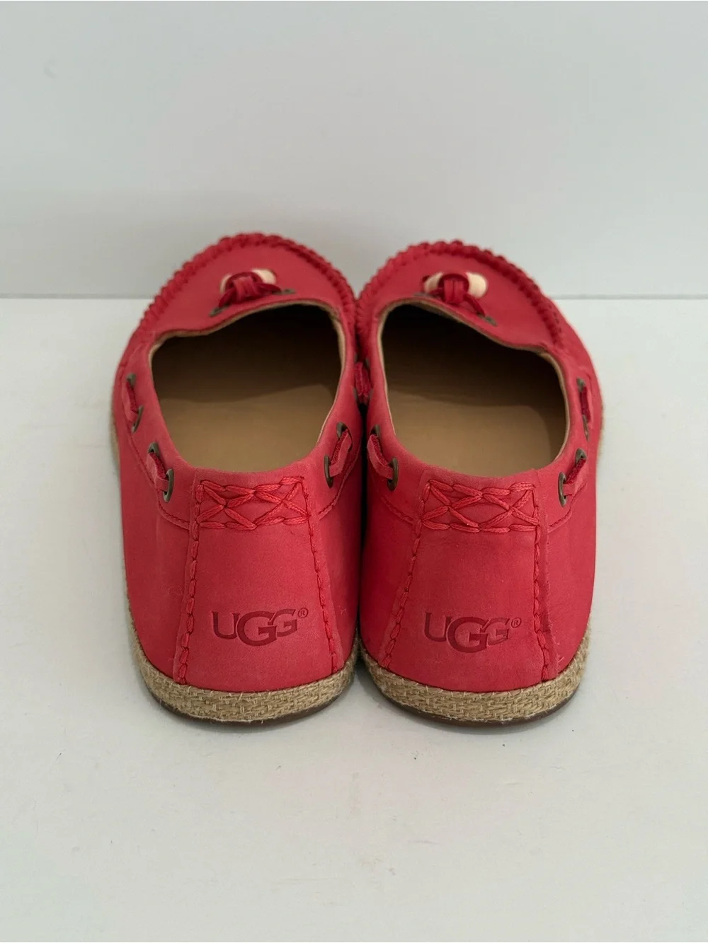 UGG nwot chivon
